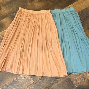 Pleated Peach and Teal Skirt Set